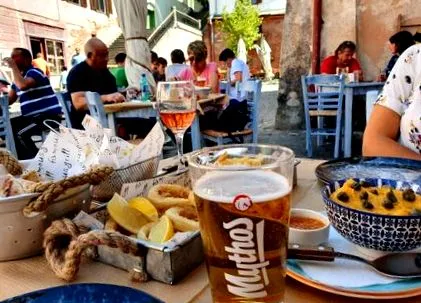 оливија