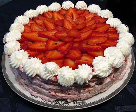 Hogyan díszíteni a torta krémmel Hogyan díszíteni a torta krémmel