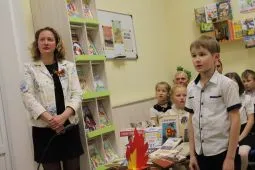 Valamint a háború nélküli világ