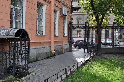 Mit kell keresni, a bátyám és Mit kell keresni, a bátyám és