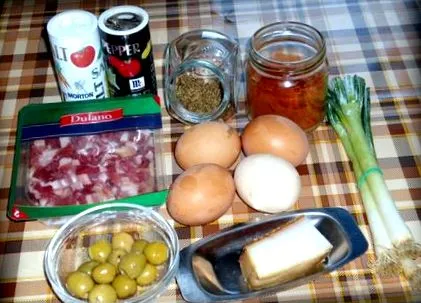 olajbogyóval szalonnával