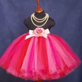 Tutu szoknya kezét