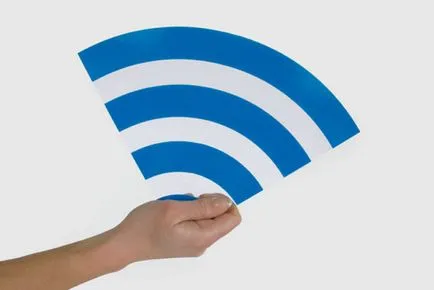 Meg kell erősíteni a wifi jel kezével Meg kell erősíteni a wifi jel kezével