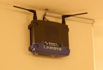 Meg kell erősíteni a wifi jel kezével Meg kell erősíteni a wifi jel kezével