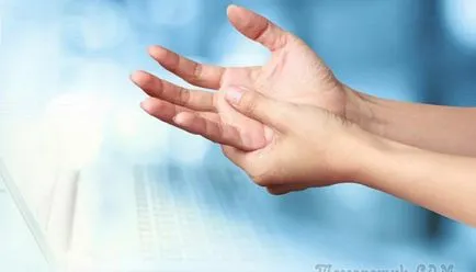 Mi a teendő, ha a kificamodott ujját Mi a teendő, ha a kificamodott ujját