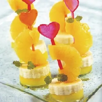 33 Canape receptek nyárson recept fényképpel (gyümölcs canapes nyárson receptek fotókkal) 33 Canape receptek nyárson recept egy fotó
