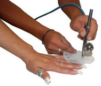 Airbrush kezüket a hazai építőipar és feldolgozóipar
