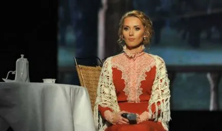 Aida Nikolaichuk - életrajz, fotók, személyes életét, a férje, a gyermekek, magasság, súly (Aida) Aida Nikolaichuk - életrajz, fotók, személyes életét, a férje, a gyermekek, magasság, súly