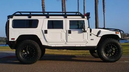 Amerikai katonai Humvee