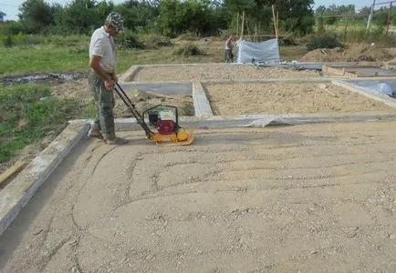Betonozása a padló betonozása technológia a ház-, garázs (saját) padló betonozása betonozás technológia a ház-, garázs