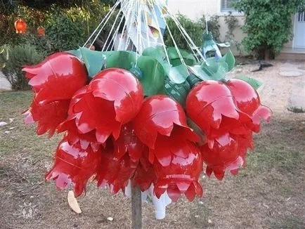 A festett műanyag palackok kézműves, festeni egy jobb (kézműves) A festett műanyag palackok kézműves, festeni egy jobb