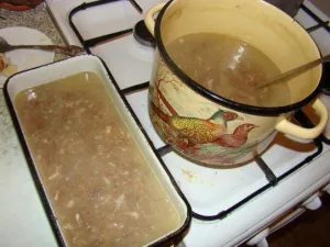 Mi a teendő, ha a zselé nem fagyott (fagyasztott) Mi a teendő, ha a zselé nem fagyott