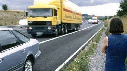 Mi a teendő, ha az autó lerobban az autópályán (baleset) Mi a teendő, ha az autó lerobban az autópályán