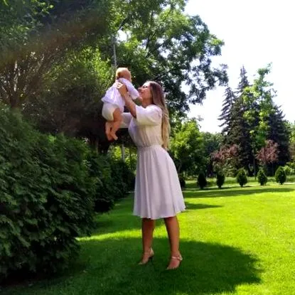 матері