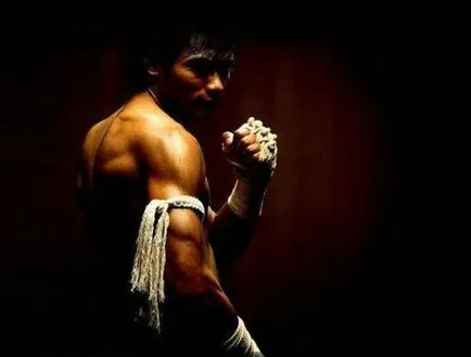 Mit válasszak boksz vagy thai boksz különbségek, a szabályokat, az érvek és ellenérvek (ökölvívás vagy Muay Thai Club Thai Box Thai boksz) Mit válasszak boksz vagy thai boksz különbségek, szabályok, érvek és ellenérvek