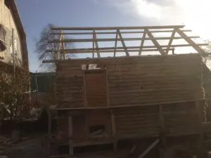 Otthon egy bárban a kezét - 100 fotó és lépésről lépésre, épület