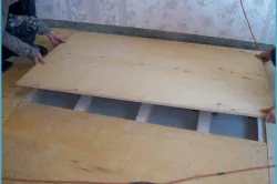 Forgácslap vagy rétegelt lemez padló összehasonlító jellemző (rétegelt lemez) Forgácslap vagy rétegelt lemez padló összehasonlító jellemző