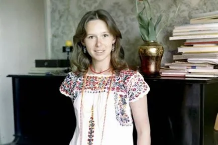 Evgenia Simonova - életrajz, a személyes élet, fotók, filmek és hírek 2017