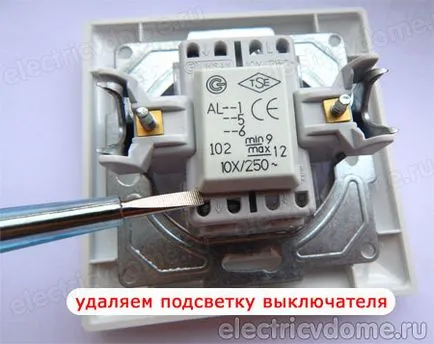 Energiatakarékos lámpa villog lekapcsolása után