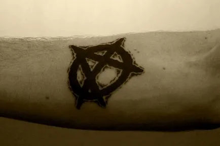 Fotók és érték anarchia tetoválás (fotó) Fotók és jelentősége tetoválás anarchia