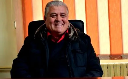 község megfenyegeti