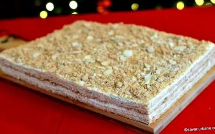 levelekkel torta