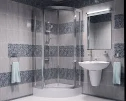 Fotovannyh szoba felújított műanyag panelek egy öt szintes lakás, lakás felújítása