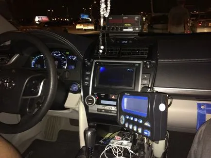 Gadfly hétköznap kirgiz taxis Chicago (hétköznap) Gadfly hétköznap kirgiz taxis Chicago