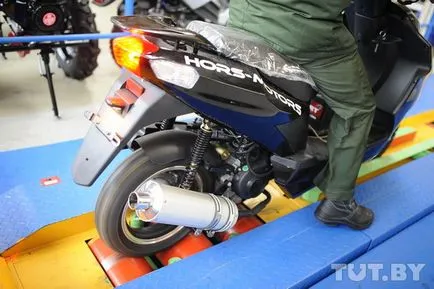 Hogyan robogók, valamint a fehéroroszországi történik ( „Gomel motorgyár») Hogyan robogók Fehéroroszországban, ahogy az