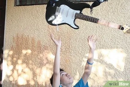Mi a különbség a mozgás egy gitár