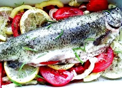 zöldségekkel
