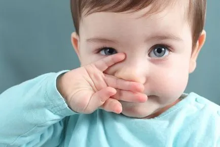 Hogyan kell tanítani a gyermeket, hogy fújja az orrát 2 Egyszerű Ways (tanítani a gyermeket, hogy fújja az orrát) Hogyan kell tanítani a gyermeket, hogy fújja az orrát 2 Könnyű Ways