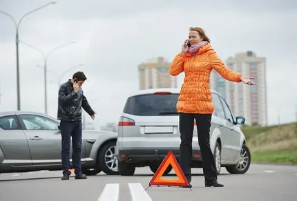 Hogyan gondoskodjon baleset nélkül a közlekedési rendőrök eljárását regisztrációs baleset evroprotokol (kérdés) Hogyan gondoskodjon baleset nélkül a közlekedési rendőrök eljárását regisztrációs baleset evroprotokol