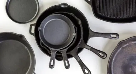 Hogyan tisztítható egy öntöttvas serpenyőben származó vízkövet, a rozsdát, és megfelelően gondoskodik róla, fotók és videó