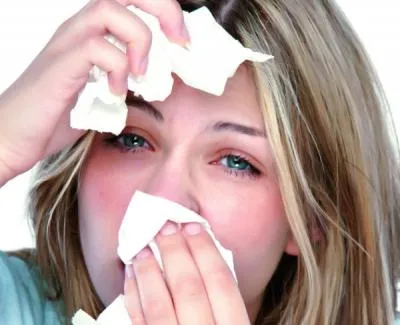 Hogyan lehet megkülönböztetni az allergia a hideg - mi a különbség (hogyan lehet megkülönböztetni az allergia a hideg, hogyan lehet megkülönböztetni az allergia a hideg felnőttek hogyan lehet megkülönböztetni az allergia a hideg a gyerek) Hogyan lehet megkülönböztetni az allergia a hideg - mi a különbség