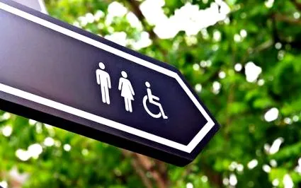 nyilvános wc-ből