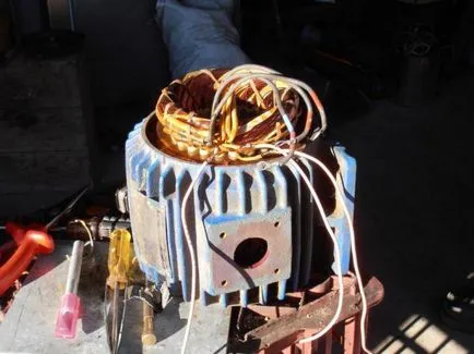 Hogyan kell csatlakoztatni a motor 380 áramköri 220 (mint csatlakoztatva a motor 380 220 csatlakozó motor 380 áramkörben 220 összekötő motor 380 és 220 volt) Hogyan kell csatlakoztatni a motor 380 áramkör 220