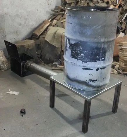 Hogyan építsünk egy smokehouse kezük