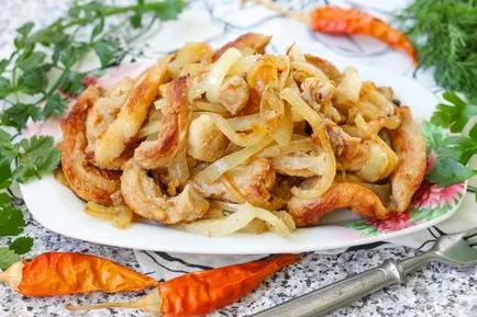 Hogyan megsütjük sertéshús hagyma recept egy fotó