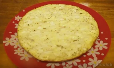 Főzni a pite csirkével és gombával lépésről lépésre recept fotók (csirke) Főzni a pite csirkével és gombával lépésről lépésre recept fotók