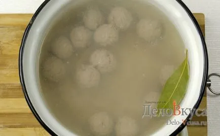 Hogyan kell főzni a levest húsgombóccal recept egy fotó