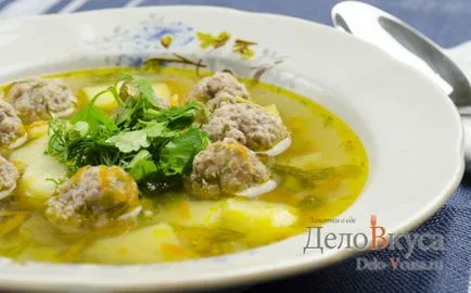 Hogyan kell főzni a levest húsgombóccal recept egy fotó