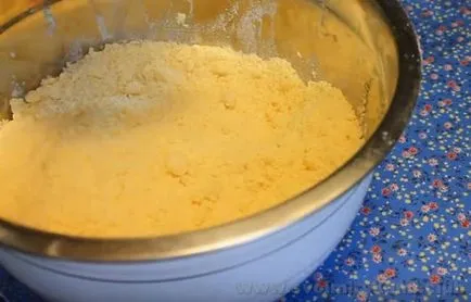 Főzni a pite csirkével és gombával lépésről lépésre recept fotók (csirke) Főzni a pite csirkével és gombával lépésről lépésre recept fotók