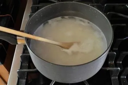 Főzni rizs-víz recept fényképpel (congee szakács) Főzni rizs-víz recept egy fotó