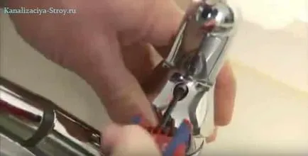 Ahogy szétszerelni keverő (TAP) (gömb alakú egykaros keverő) Ahogy szétszerelni keverő (TAP)