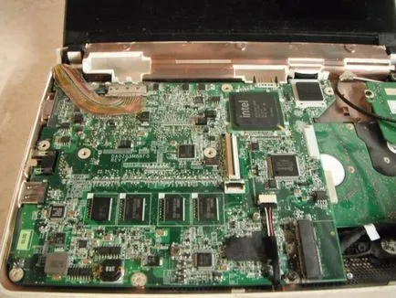 Hogyan szét és tisztítsa meg a port a Acer laptop - lépésről lépésre
