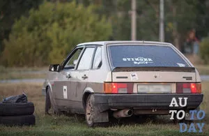 Mint önálló cserélni a hátsó ablak az autó VAZ-2109
