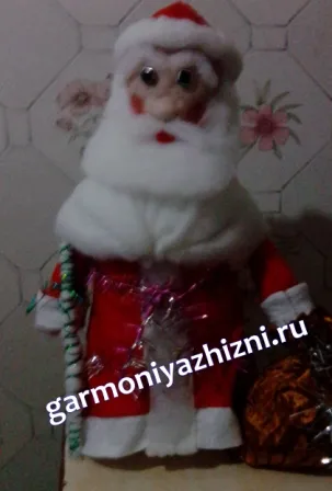 Hogyan készítsünk egy Mikulás saját kezűleg (fagy) Hogyan készítsünk egy Mikulás saját kezűleg