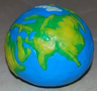 Hogyan, hogy a Globe agyag kezét fotó utasításokat és videó oktatóanyagok