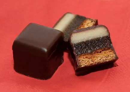 Hogyan készítsünk marcipán otthon torta és modellezés - egy recept fotó (home) Hogyan készítsünk marcipán otthon torta és modellezés - a recept egy fotó